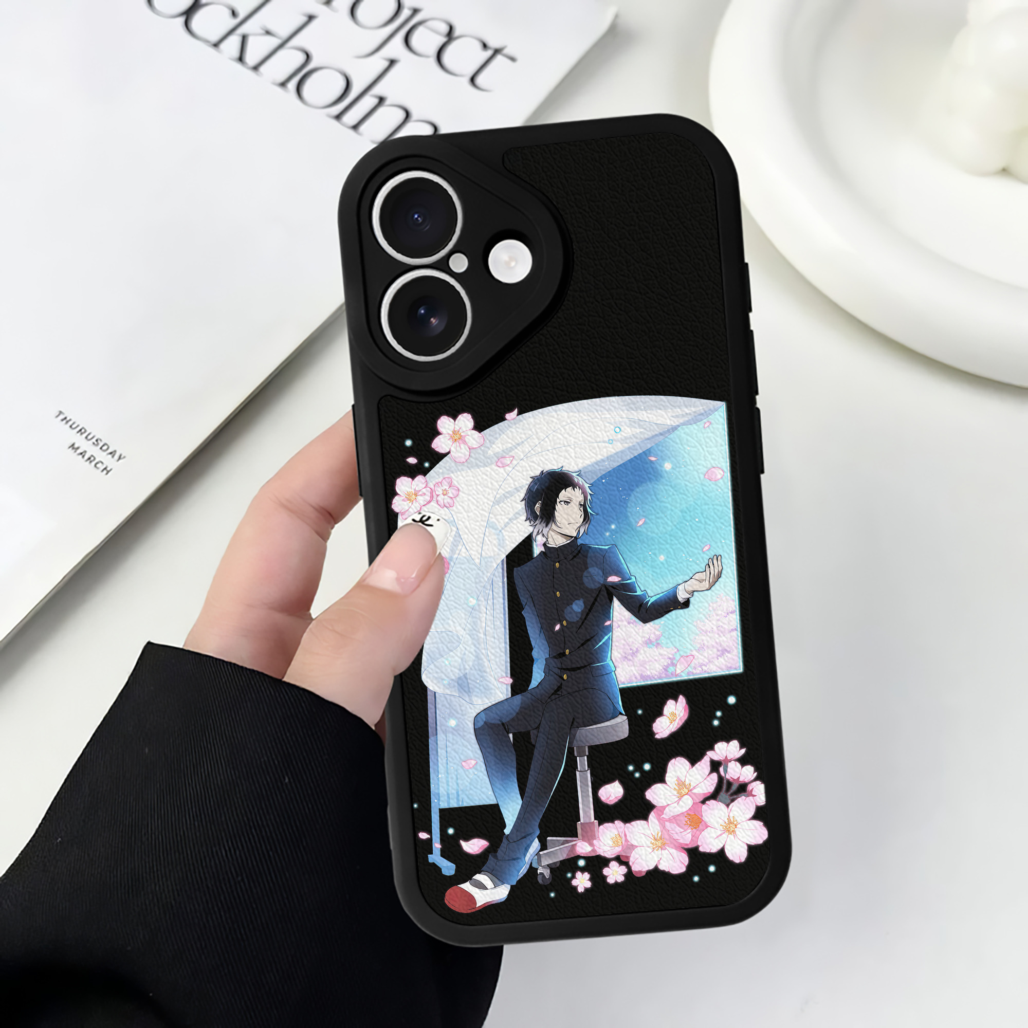 （画像用） 文豪ストレイドッグス Bungo Stray Dogs 【iPhone 16シリーズ対応】シリコンスマホケース（レザー調） 材質：シリコン